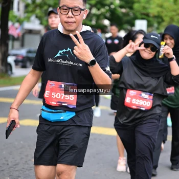 Runner Photo 4164369