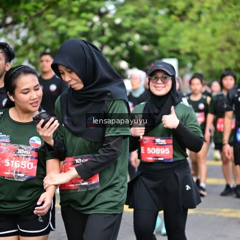 Runner Photo 4164371