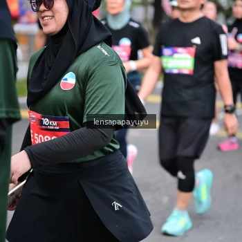 Runner Photo 4164373