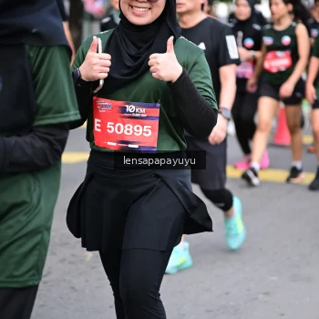 Runner Photo 4164378