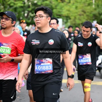 Runner Photo 4164392