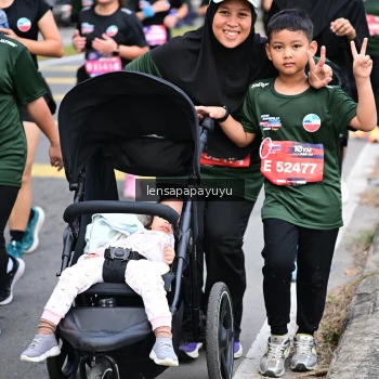 Runner Photo 4164403