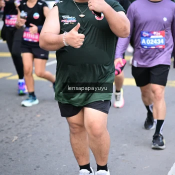 Runner Photo 4164414