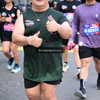 Runner Photo 4164416