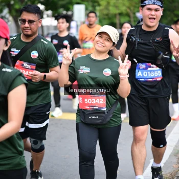 Runner Photo 4164428