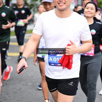 Runner Photo 4164466