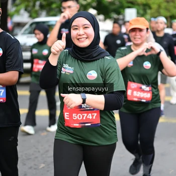 Runner Photo 4164474