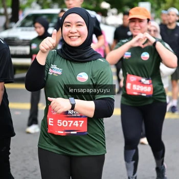 Runner Photo 4164480