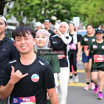 Runner Photo 4164484