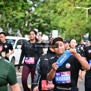 Runner Photo 4164499