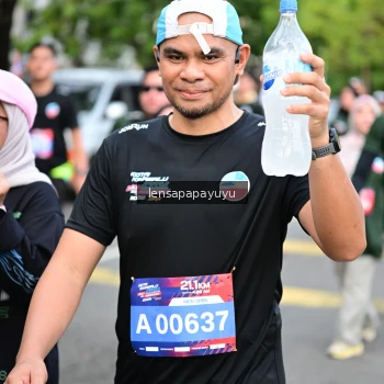 Runner Photo 4164505