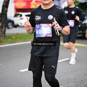 Runner Photo 4164524