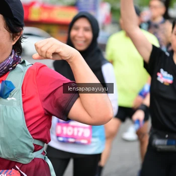 Runner Photo 4164596