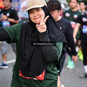 Runner Photo 4164613