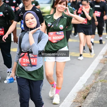 Runner Photo 4164641