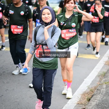 Runner Photo 4164643