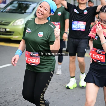 Runner Photo 4164650