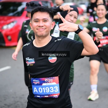 Runner Photo 4164666