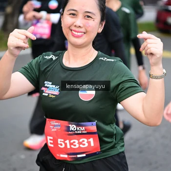 Runner Photo 4164670