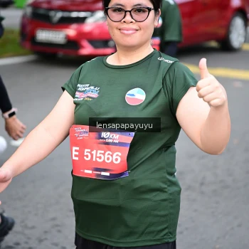 Runner Photo 4164672
