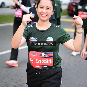 Runner Photo 4164673
