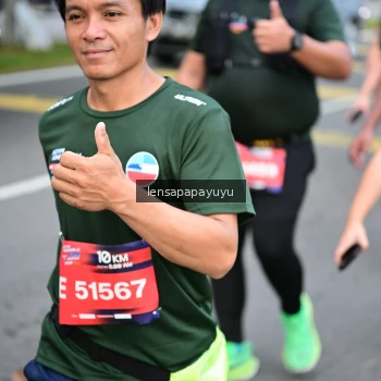 Runner Photo 4164677