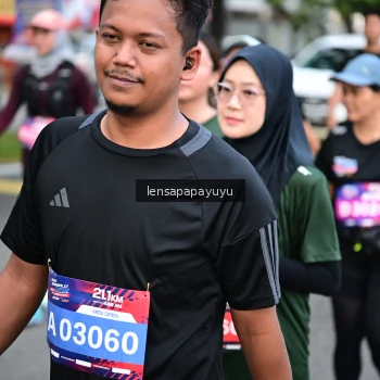 Runner Photo 4164682