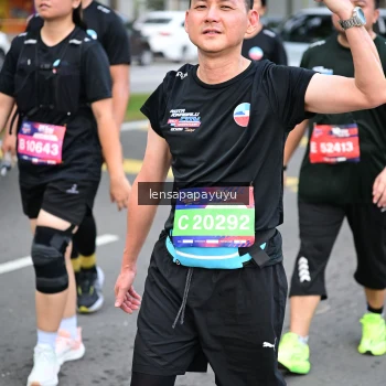 Runner Photo 4164692
