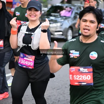 Runner Photo 4164696
