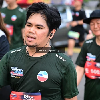 Runner Photo 4164703