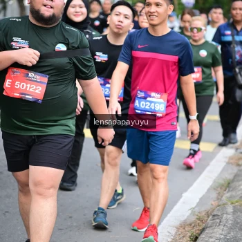 Runner Photo 4164756