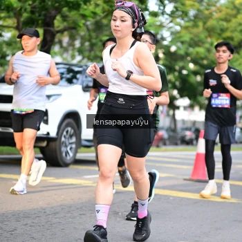 Runner Photo 4165063