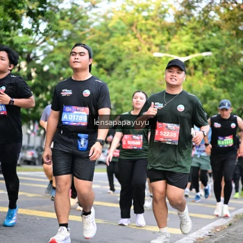 Runner Photo 4165068