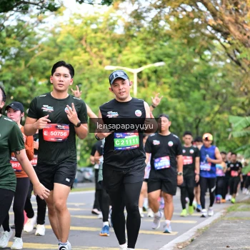 Runner Photo 4165070