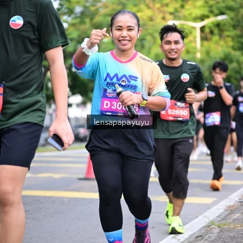 Runner Photo 4165093