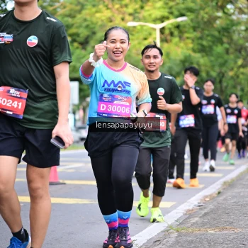 Runner Photo 4165096