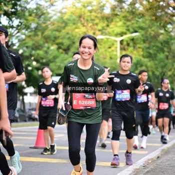 Runner Photo 4165113