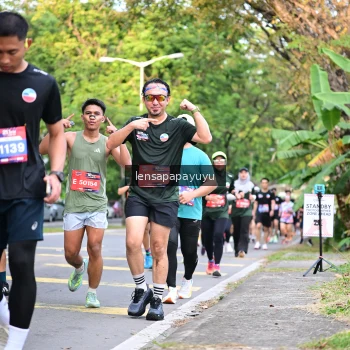 Runner Photo 4165120