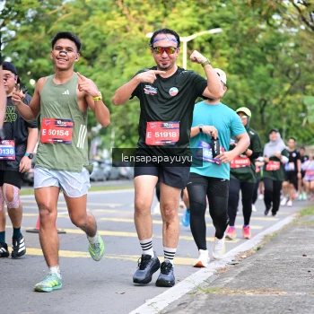 Runner Photo 4165123