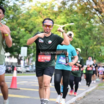 Runner Photo 4165124