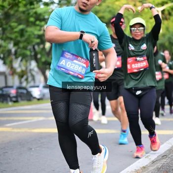 Runner Photo 4165125