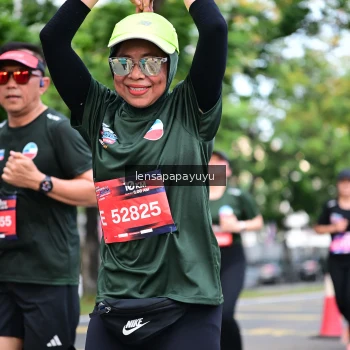 Runner Photo 4165131