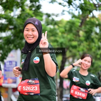 Runner Photo 4165145