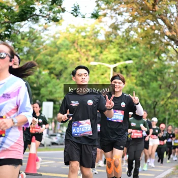 Runner Photo 4165146