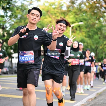 Runner Photo 4165149