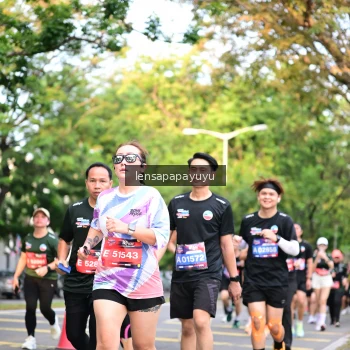 Runner Photo 4165150