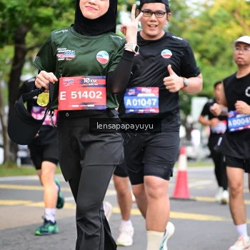 Runner Photo 4165156