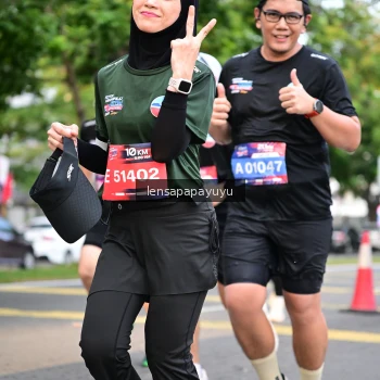 Runner Photo 4165159
