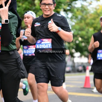 Runner Photo 4165160