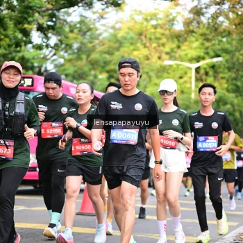 Runner Photo 4165166